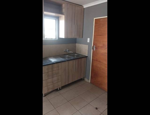 3 BEDROOM PROPERTY TO RENT IN SKY CITY